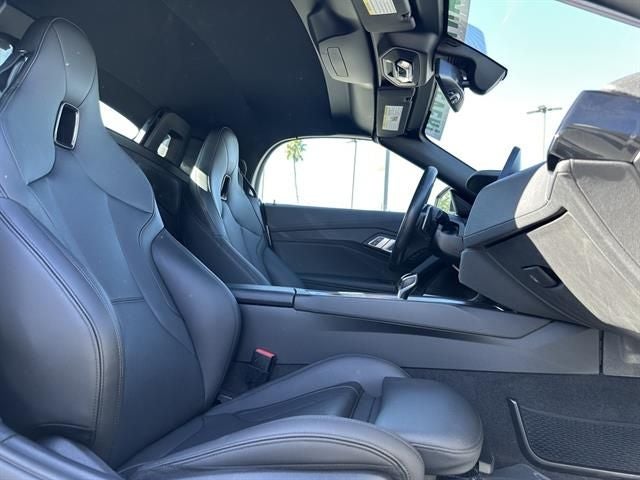 2025 BMW Z4 sDrive30i