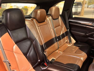 2016 Porsche Cayenne S