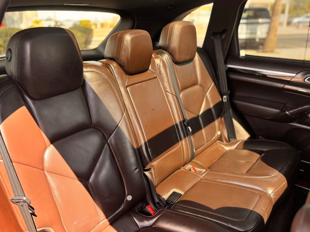 2016 Porsche Cayenne S