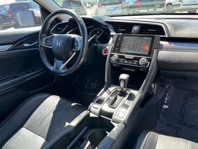 2017 Honda Civic Touring