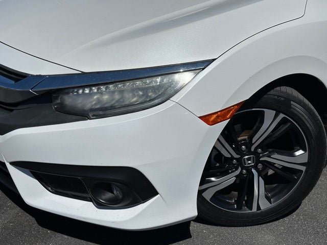 2017 Honda Civic Touring