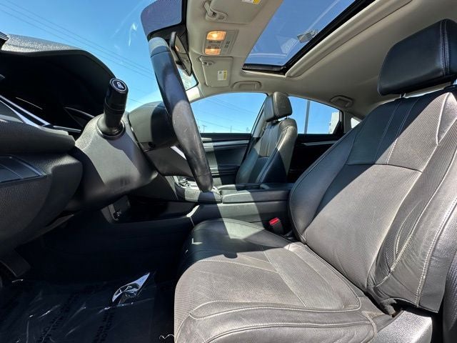 2017 Honda Civic Touring