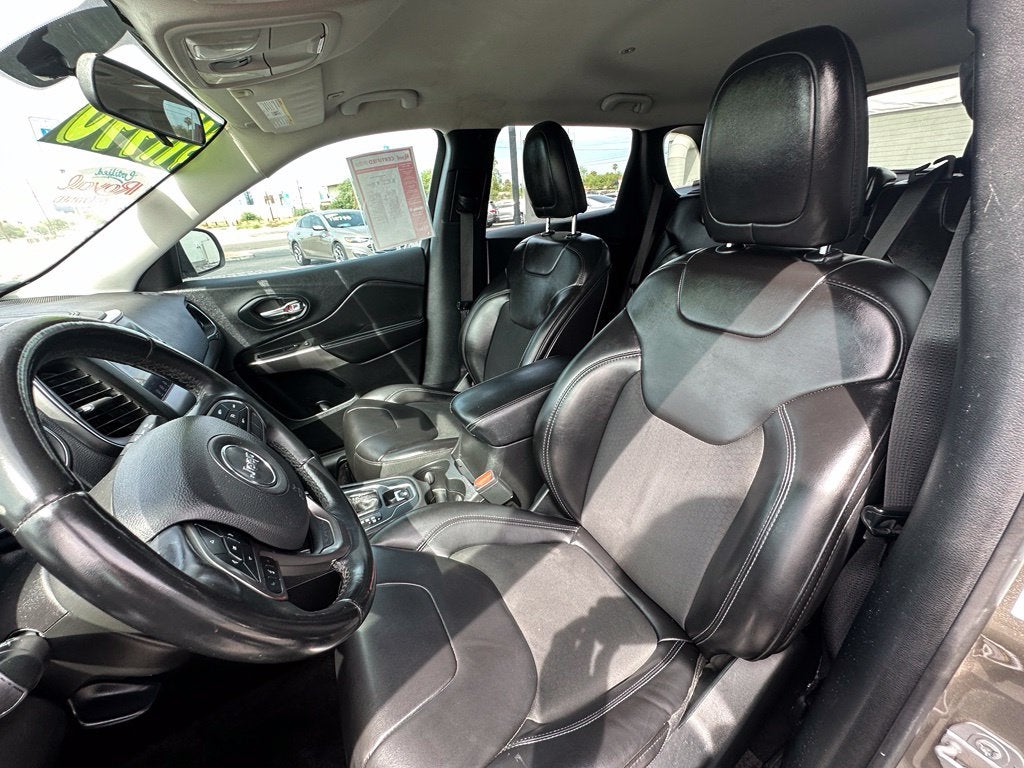 2019 Jeep Cherokee Latitude Plus