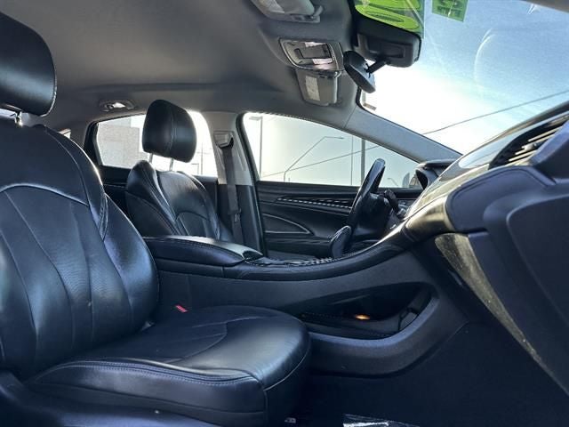 2017 Buick LaCrosse Premium I Group