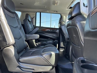 2016 Cadillac Escalade ESV Luxury