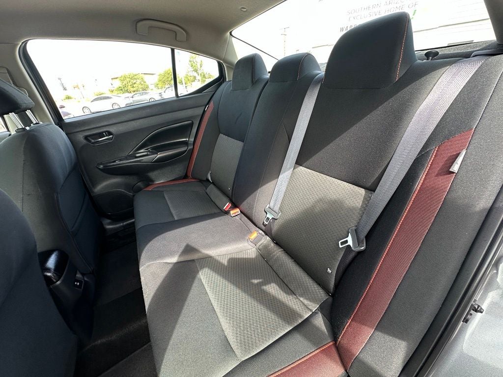 2024 Nissan Versa 1.6 SR