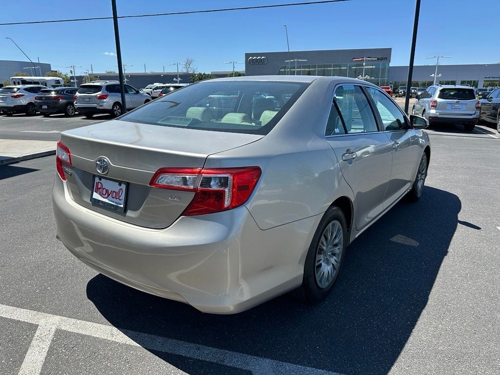 2014 Toyota Camry LE 2014.5