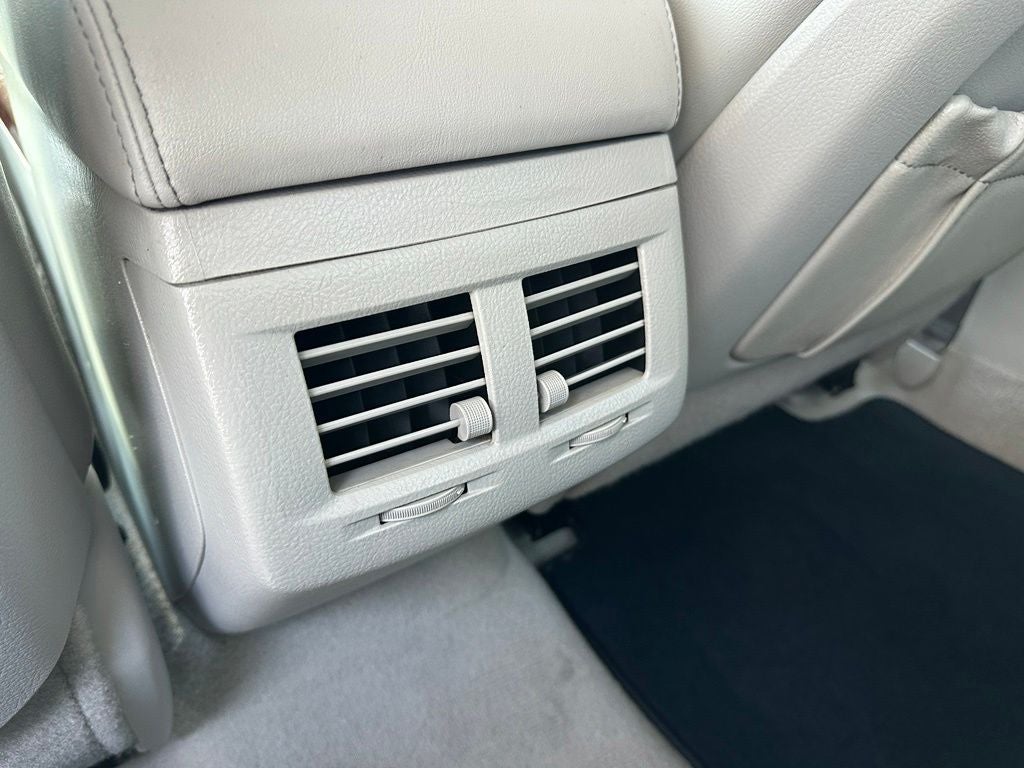 2011 Toyota Avalon Limited