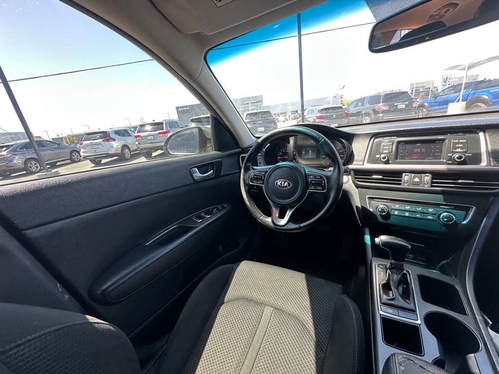 2017 Kia Optima LX Turbo