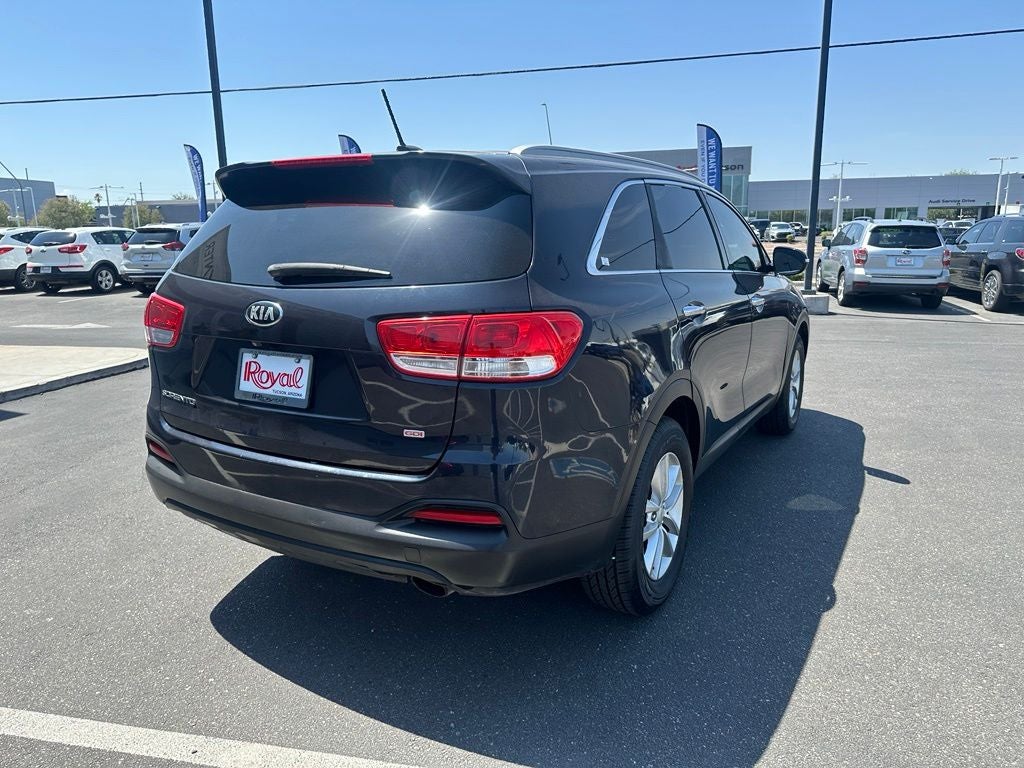 2016 Kia Sorento LX