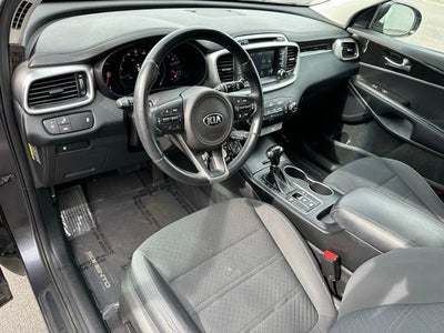 2017 Kia Sorento LX