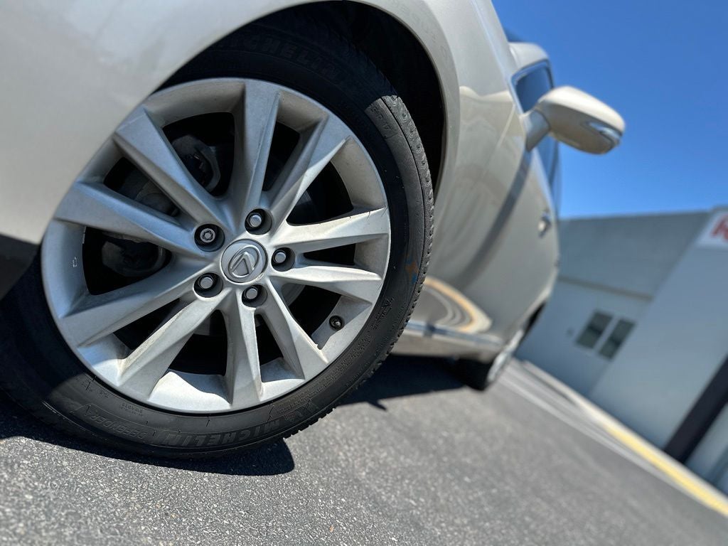2011 Lexus ES 350