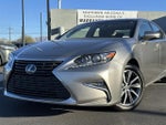 2016 Lexus ES 300h