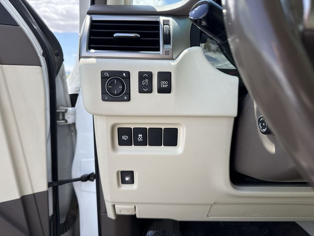 2017 Lexus GX 460