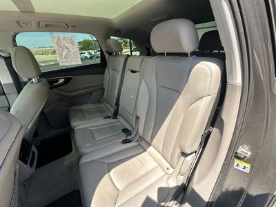 2020 Audi Q7 55 Premium quattro