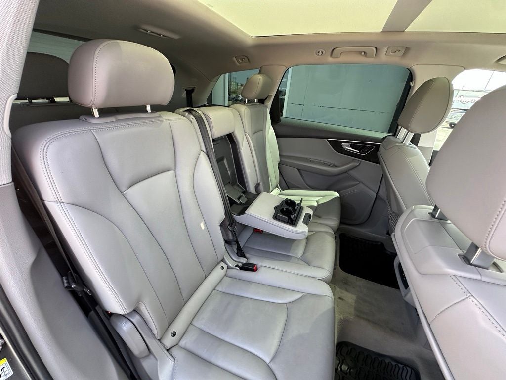 2020 Audi Q7 55 Premium quattro