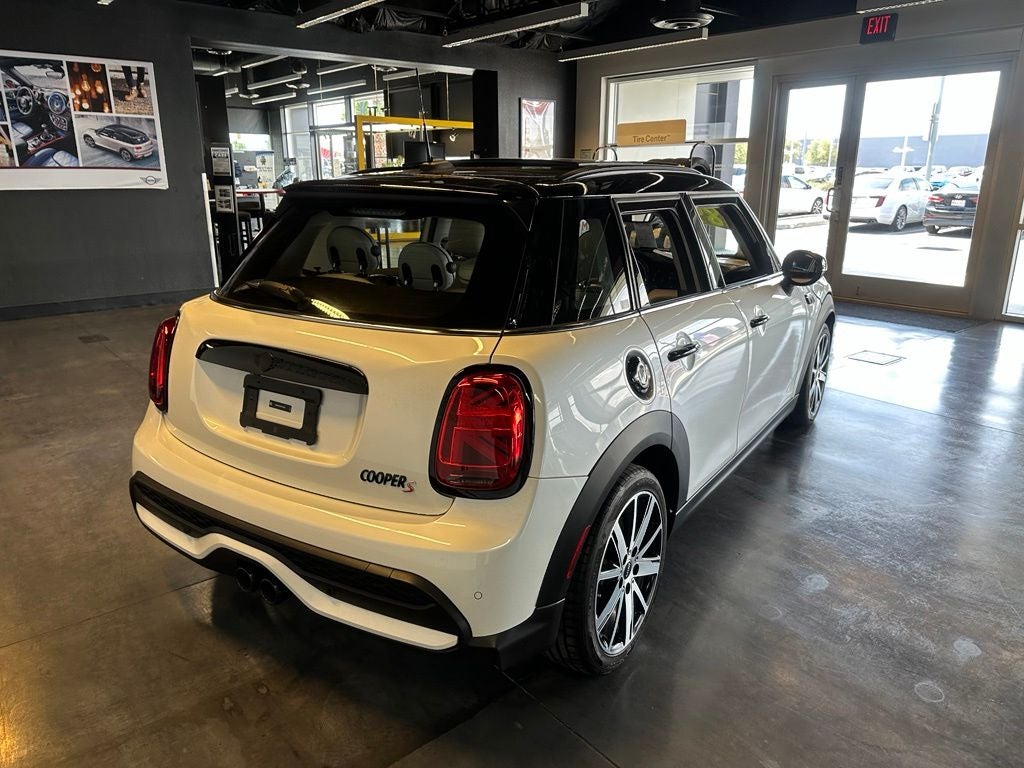 2024 MINI Cooper S Base