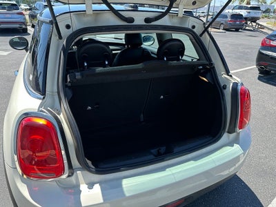 2016 MINI Cooper Base