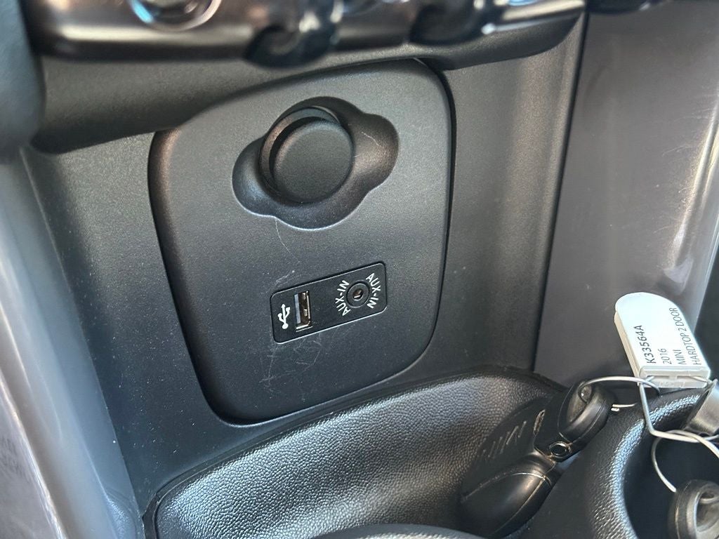 2016 MINI Cooper Base