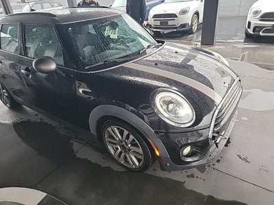 2017 MINI Cooper Base