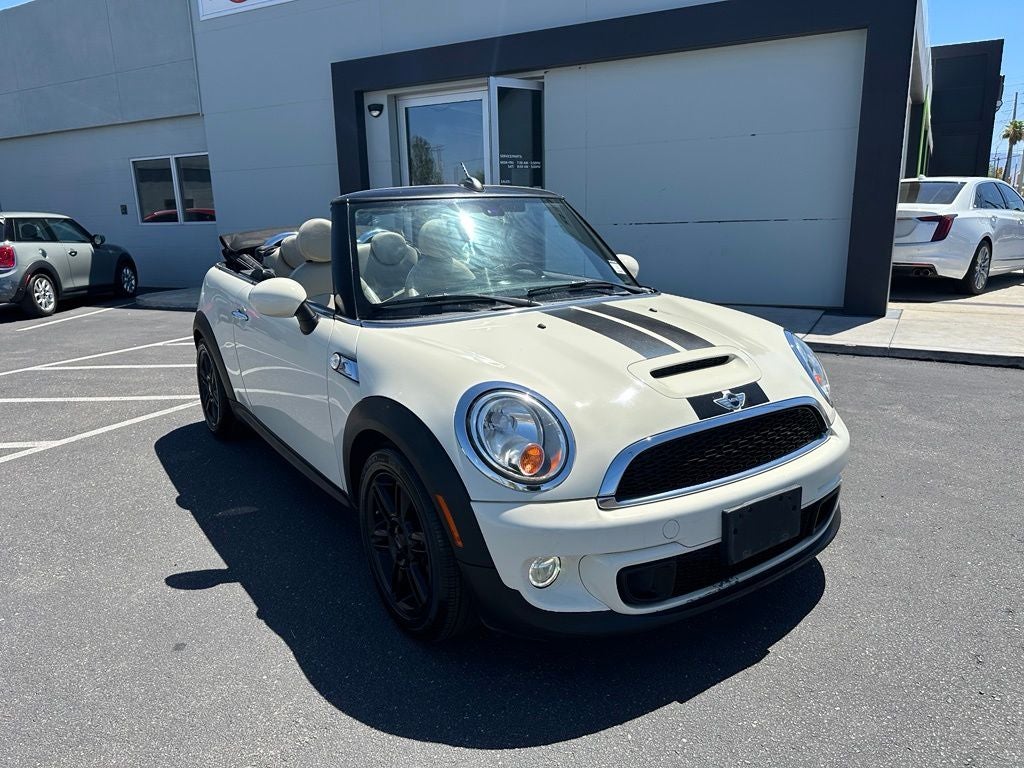 2015 MINI Cooper S Base