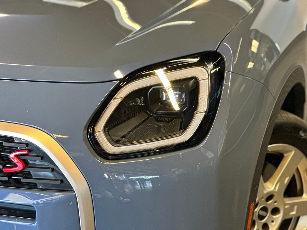 2025 MINI Cooper S Countryman Base