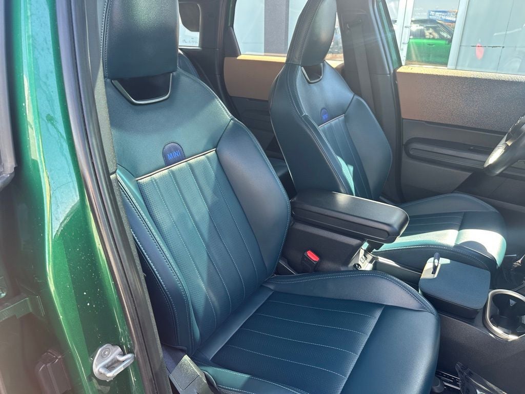 2025 MINI Cooper S Countryman Base