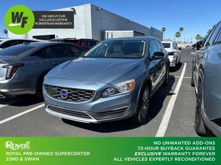 2017 Volvo V60 Cross Country T5