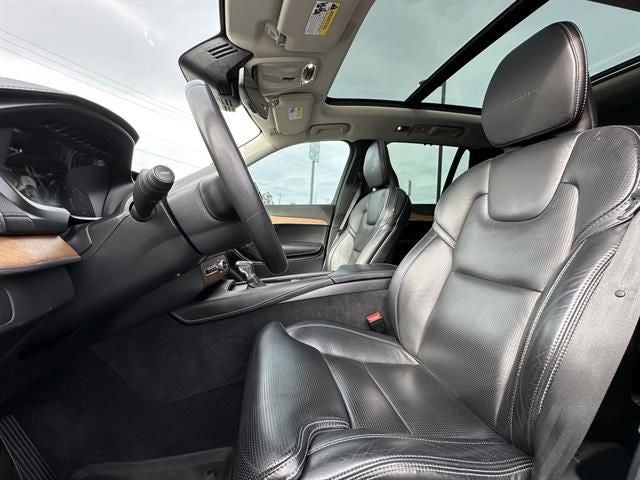 2019 Volvo XC90 T6 Inscription