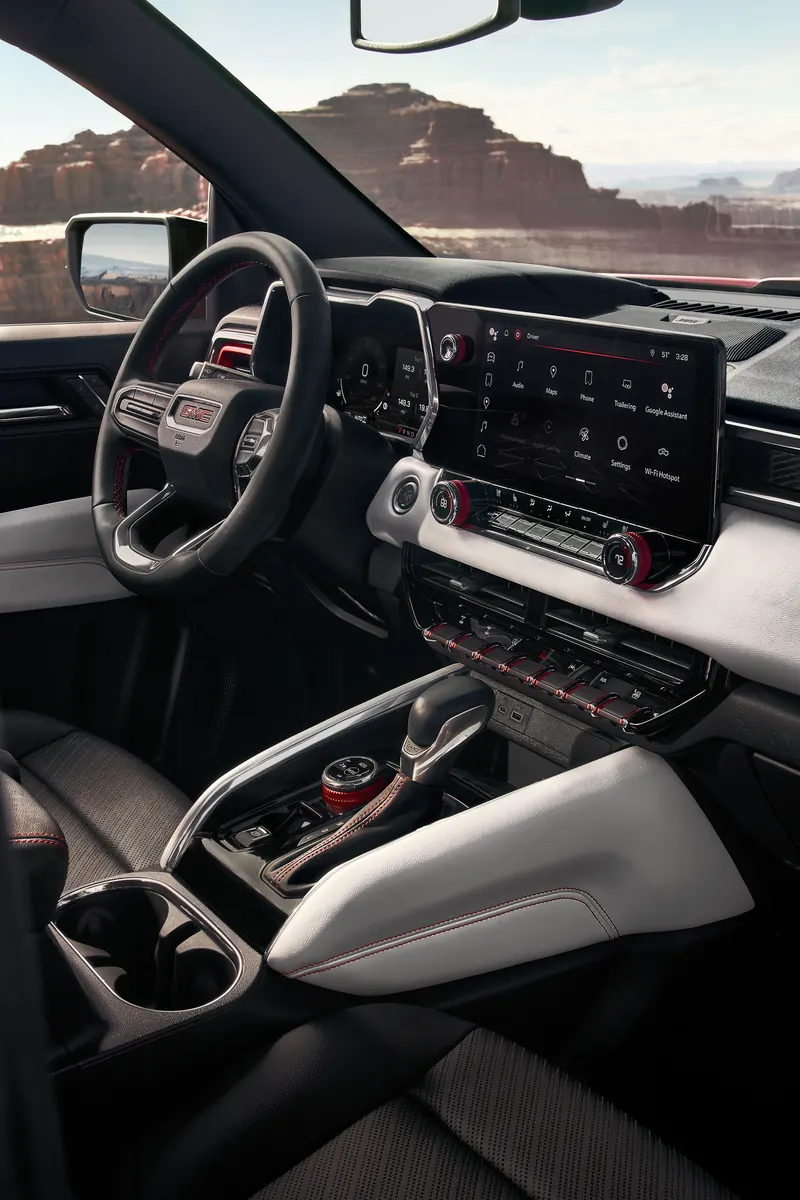 2026 GMC Canyon infotainment system at Royal Buick GMC of Tucson in Tucson AZ